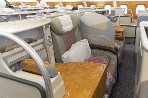 How Many Business Class Seats On Emirates A380 | Brokeasshome.com