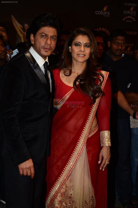 Kajol, Shahrukh Khan at the red carpet of Stardust awards on 21st Dec ...