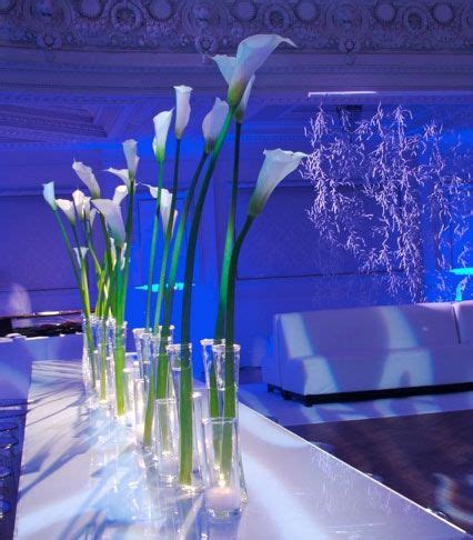 flowers | Calla lily centerpieces, Lily centerpieces, Calla lily wedding