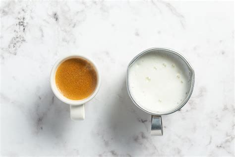 An Easy Flat White Espresso Recipe