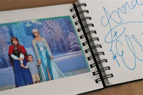 DIY Disney Autograph Book - Re-Fabbed