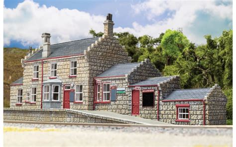 R7230 Hornby Skaledale Hogsmeade Station, Station Building