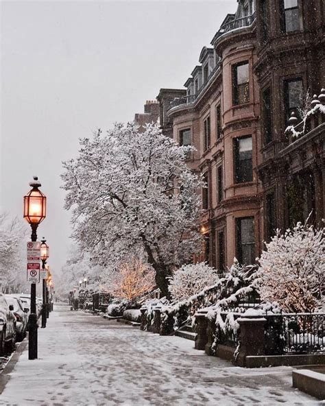 #aesthetic #city #light #snow #street #winter #cold #travel #christmas https://weheartit.com ...