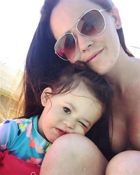 Jenelle Evans' Mom Barbara Takes The Kids Out For A Beach Outing Amid ...