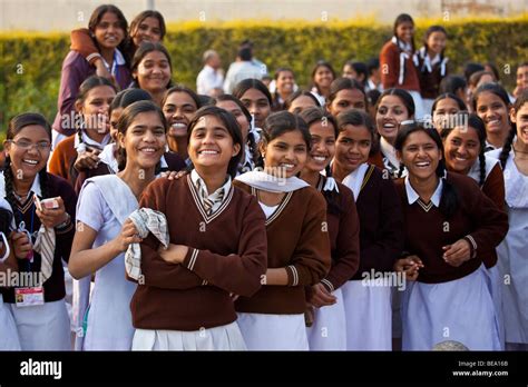 Teenage Schoolgirls in Delhi India Stock Photo - Alamy