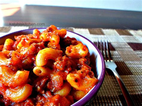 macaroni in fresh tomato sauce with basil – Kaluhi's Kitchen