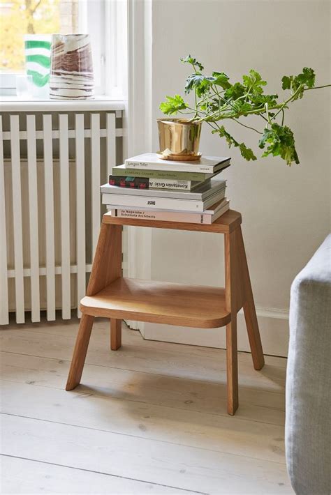 Wooden Step Stool For Closet : It can allow your little one to observe ...