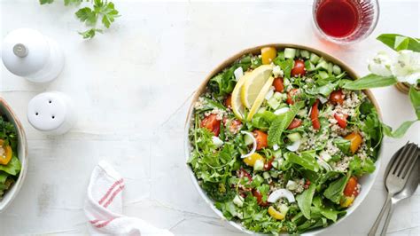 Diet For Weight Loss: 5 Healthy Salad Recipes To Start Your Morning With