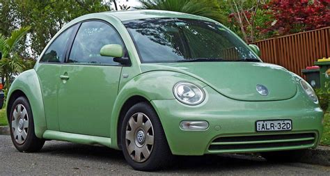 1999 Volkswagen Beetle 2-Door Coupe GLS Manual