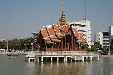 Ramkhamhaeng University | المرسال