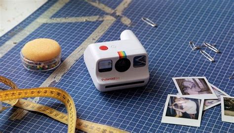 polaroid introduces the polaroid go — the world's smallest analog ...