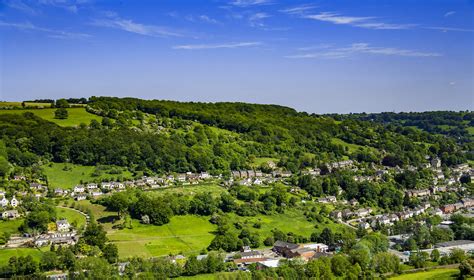 Everything you need to know about living in Stroud | Parkers