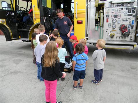 The Kelley Family: Fire Station Tour