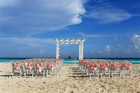 Cancun Wedding at Secrets The Vine - Carolyne and Jason