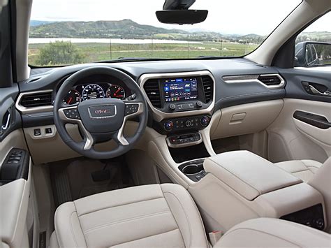 2020 GMC Acadia Review | J.D. Power