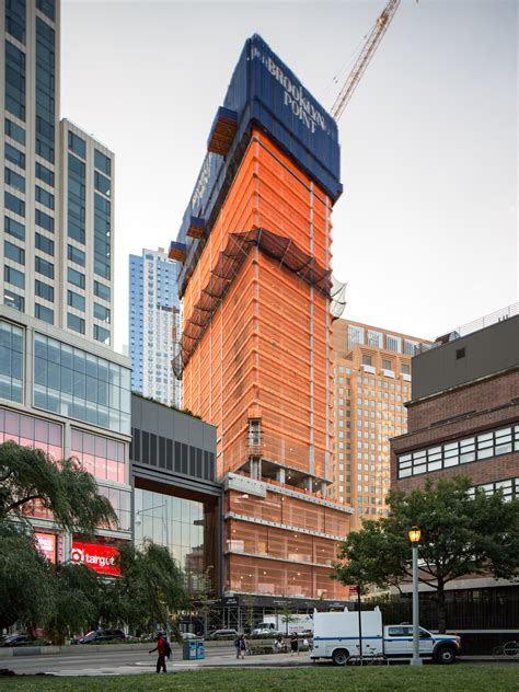 Brooklyn Point's Facade Begins Rising as Superstructure Nears Halfway Mark in Downtown Brooklyn ...