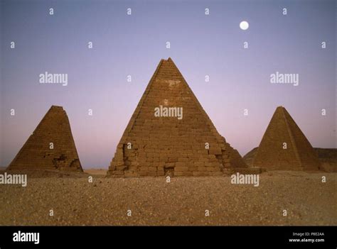 Northern Sudan, Meroitic civilization, pyramids of Djebel Barkal Stock Photo - Alamy