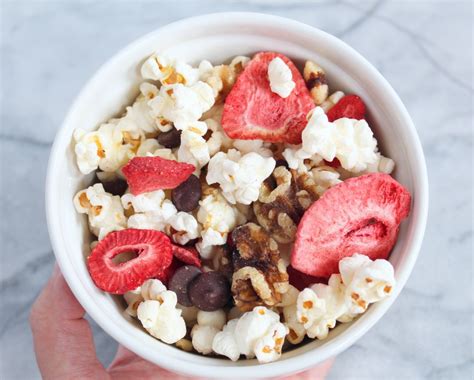 Healthy Popcorn Trail Mix - Chelsea LeBlanc Nutrition