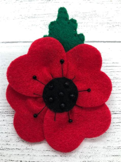 Large Poppy Brooch Handmade Felt Remembrance Poppies | Etsy