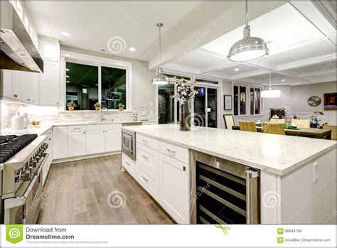 White Cabinets With Marble Countertops - Cabinet : Home Decorating Ideas #KvqVPXv7w2