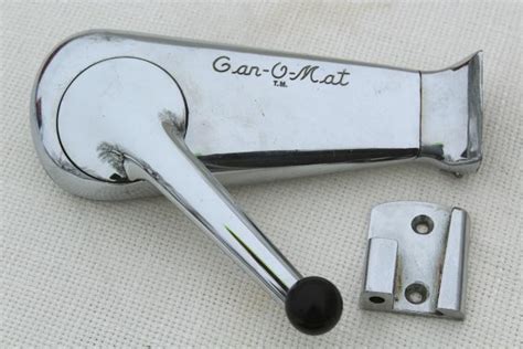 40s 50s vintage chrome Can-O-Mat swing a way style can opener w/ wall mount