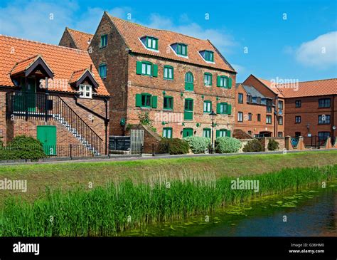 River welland hi-res stock photography and images - Alamy