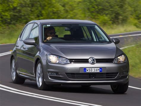 Review - 2016 Volkswagen Golf Mk7 - Review