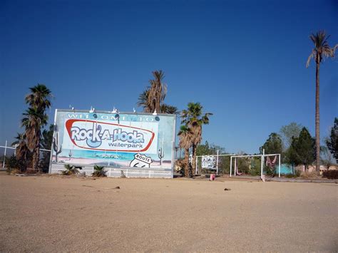 Avoiding Regret: Photo Essay: Water Park, Thrice Abandoned (Circa 2009)