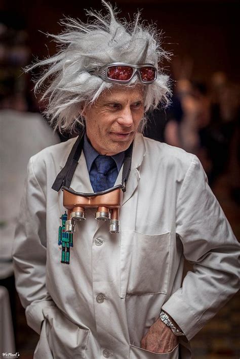 DIY Mad Scientist Costume | maskerix.com | Scientist costume, Mad scientist costume, Cosplay ...