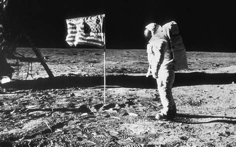 The view from Ireland when Neil Armstrong landed on the moon | IrishCentral.com