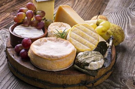 How to Make a Perfect Cheese Board – Cheese Platter | Mamiverse