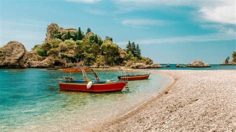 Le 17 spiagge più belle in provincia di Messina