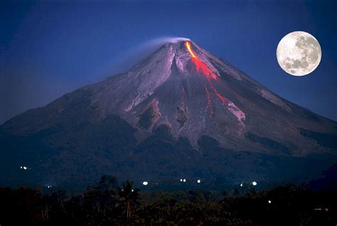 Volcán Erupción Luna Llena · Foto gratis en Pixabay