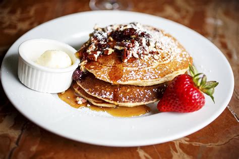 Best brunch restaurants in Los Angeles for pancakes