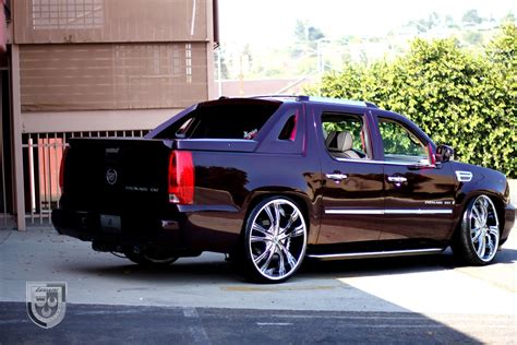 Cadillac Escalade EXT Luxury Pickup Truck Restyled by Lexani — CARiD ...