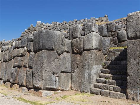 Sacsayhuaman: The stones of the religious Inca empire