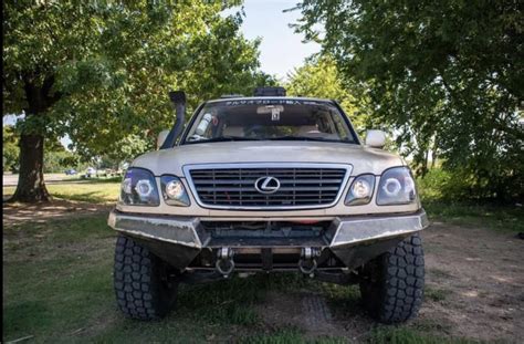 Tayton Parker front bumper (raw) | Landcruiser 79 series, Lexus lx470, Toyota lc