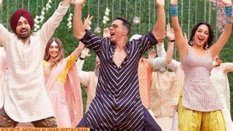 An Akshay Kumar songs playlist will get your wedding guests grooving in ...