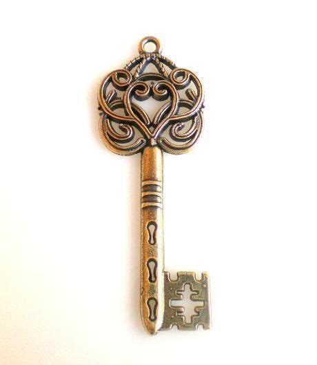 @federxca Antique Keys, Vintage Keys, Antique Brass, Under Lock And Key ...