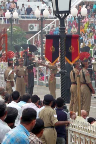 India-Pakistan Wagah Border Flag Lowering