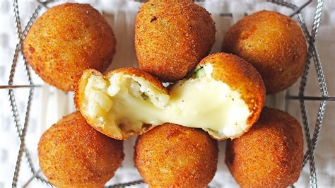 Quick & Simple Cheese Balls Recipe for Beginners - How To Make Potato ...