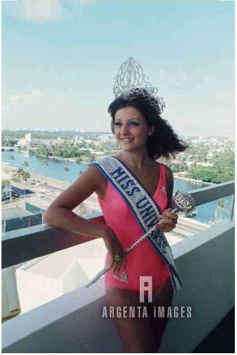 Georgina Rizk - Lebanon - Miss Universe 1971 | Universo