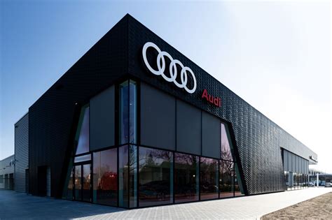 Audi revealed the new flagship store in Munich