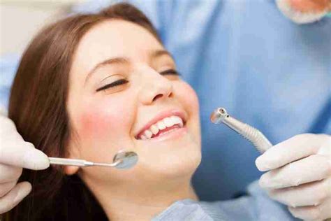 Local Dentist: Tips for Choosing the Right One