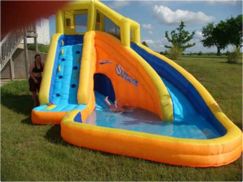 Funny Backyard Inflatable Water Slide for Kids | Interior Design Ideas