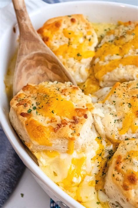 Chicken and Biscuit Casserole - Top Recipes