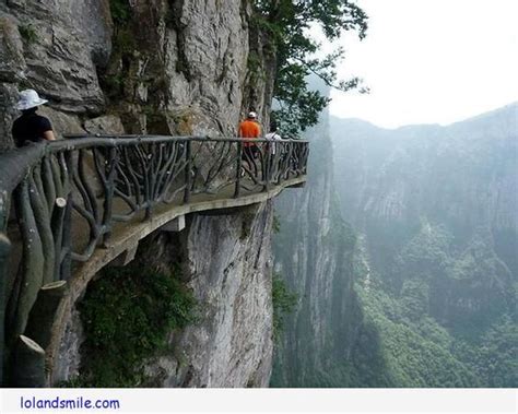 Hiking bridges China | Scariest Bridge In The World | Favorite Places & Spaces | Pinterest | The ...