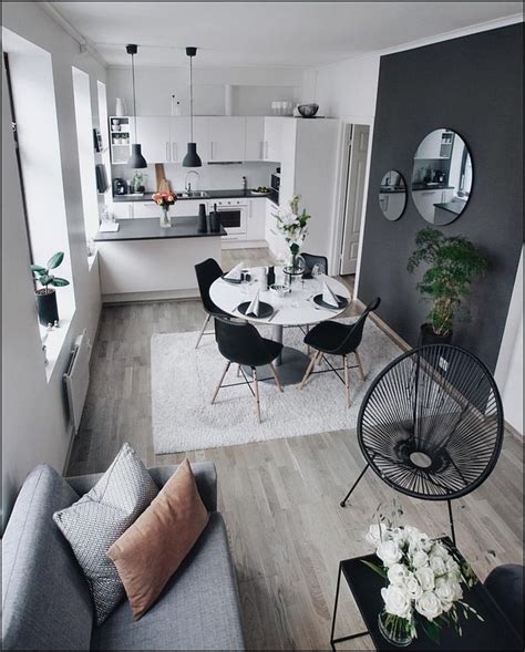 37 Lovely Small Apartment Decorating Ideas - HMDCRTN