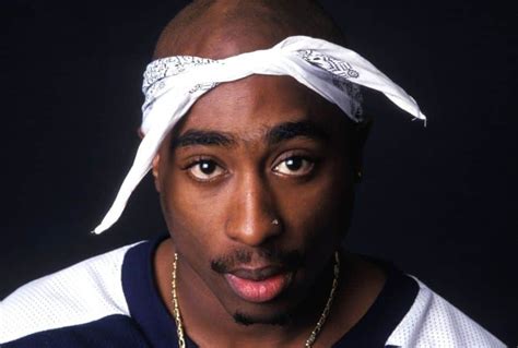 Best Tupac Bandanas Guide - The Hip Hop Insider