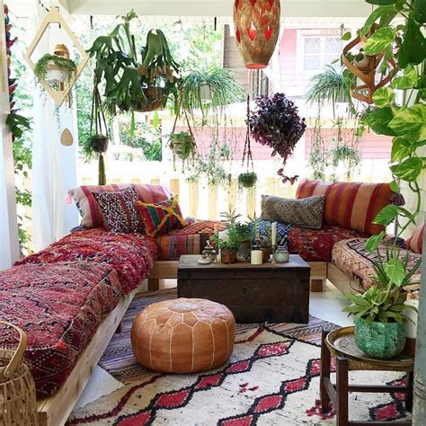 17+ Moroccan Living Room Ideas to Get the Look in 2022 | Houszed